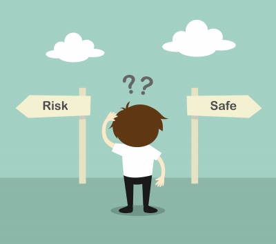 Choosing Between Risk Or Safe
