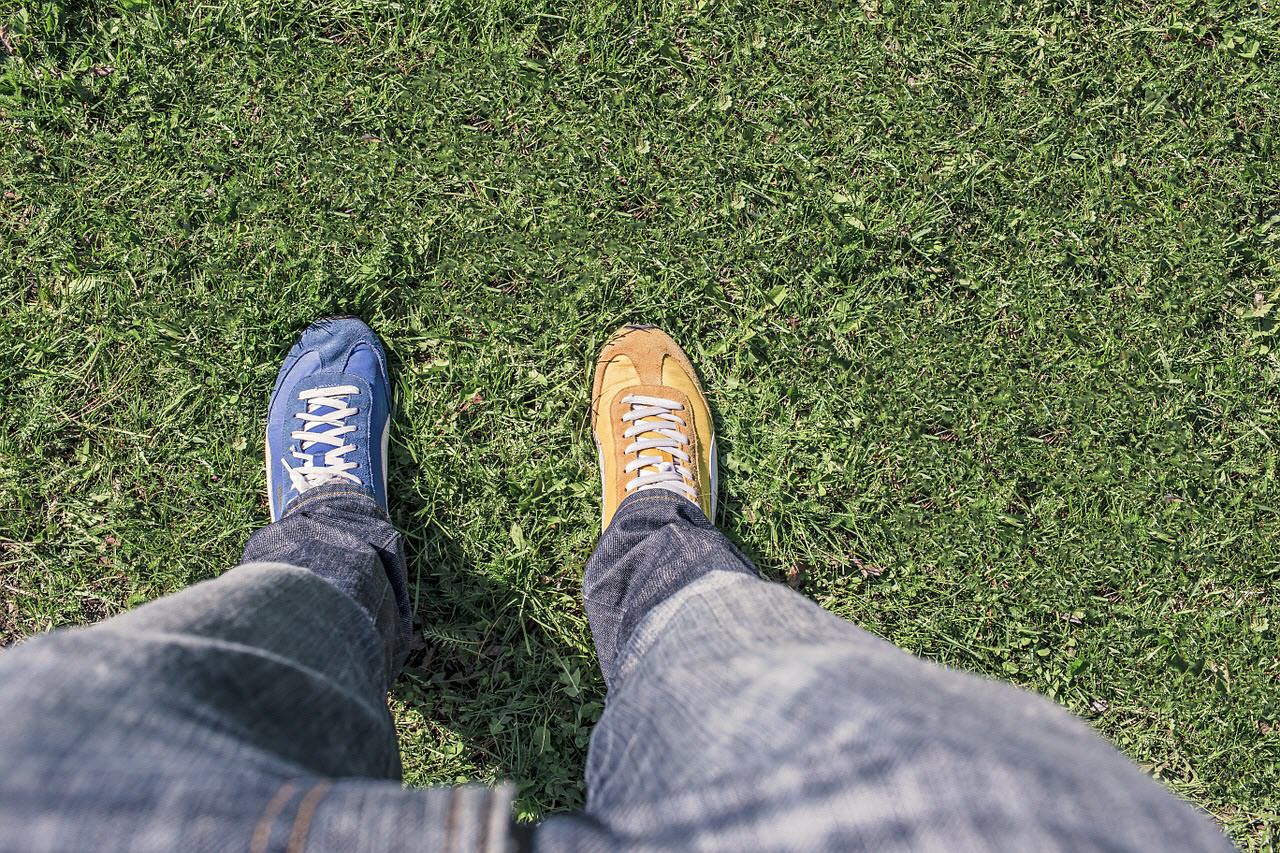  Different colors shoes